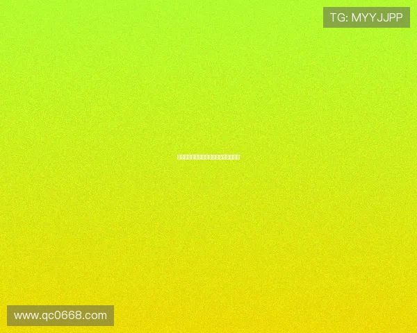 捕捉那一瞬：冲田杏梨镜头下的情感潮汐